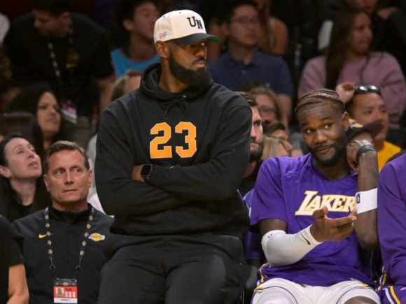 LeBron James is winded and practices with the Lakers; his season debut is scheduled for Tuesday