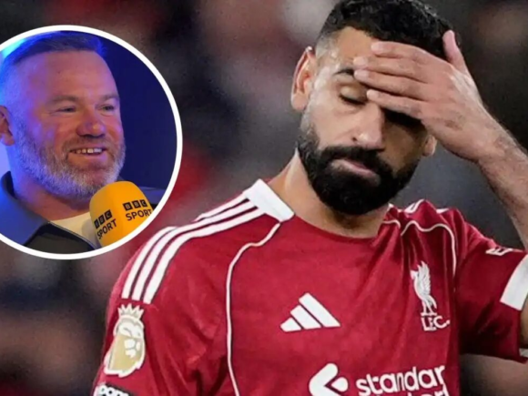 Liverpool should bench Mohammed Salah, according to Rooney
