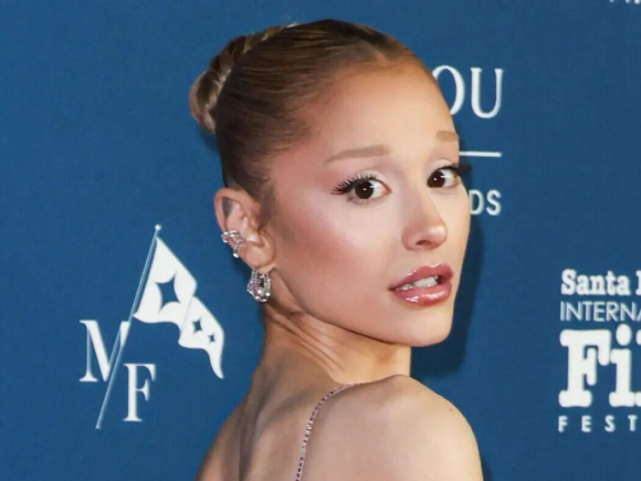 Ariana Grande Experiences Close Call While Reversing SUV in Disturbing Paris Footage