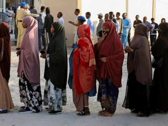 Somali’s capital votes as the first step toward restoring universal suffrage