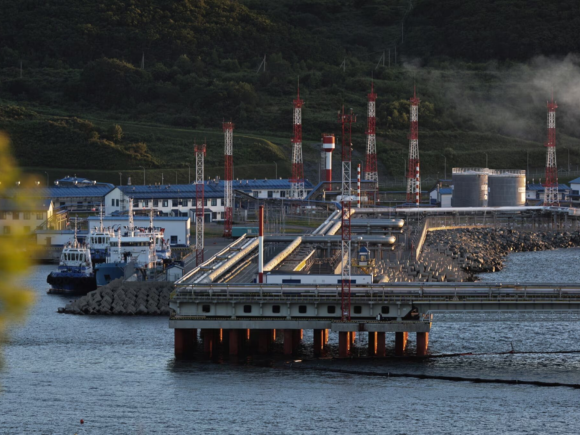 Oil prices rise following the US interception of a Venezuelan oil tanker over the weekend