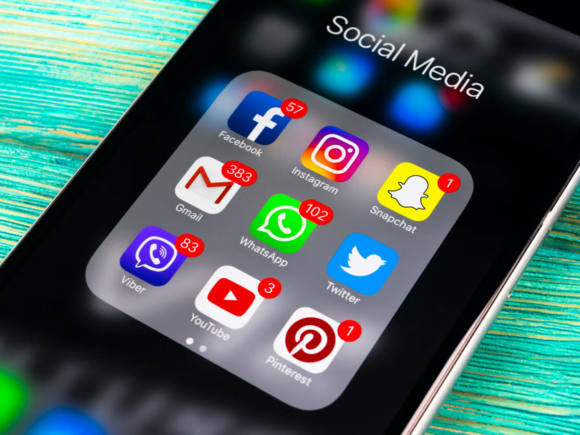 New York will mandate that social media sites provide mental health alerts