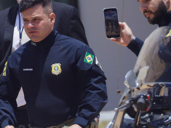 The former head of highway police is detained by Brazil’s highest court following an escape attempt