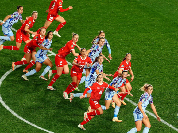 FIFPRO survey indicates that the majority of women’s national team players make less than $20,000