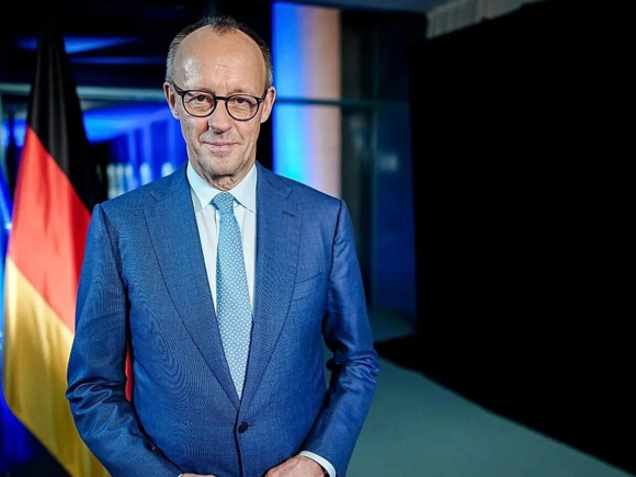 Merz calls on Europe to stand up to Russia’s protectionism in 2026