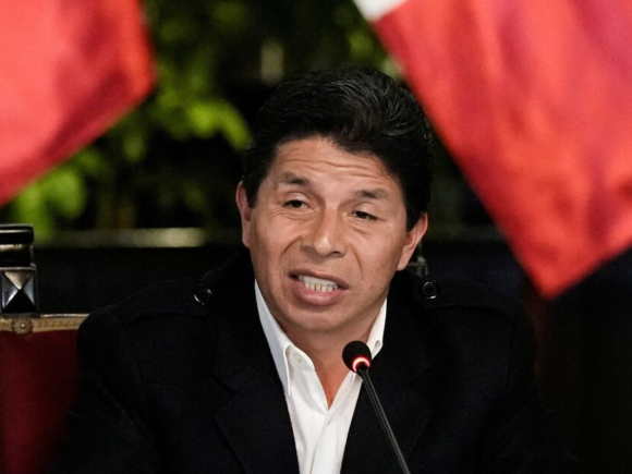 The president of Peru requests to testify before Congress in light of a scandal involving meetings with a Chinese businessman