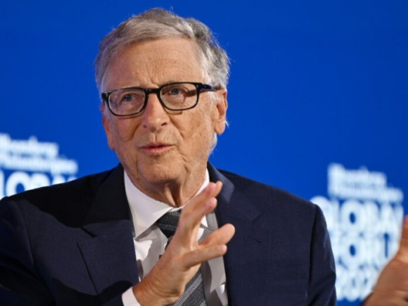 Bill Gates: AI Could Double the Efficiency of Clinics in Africa