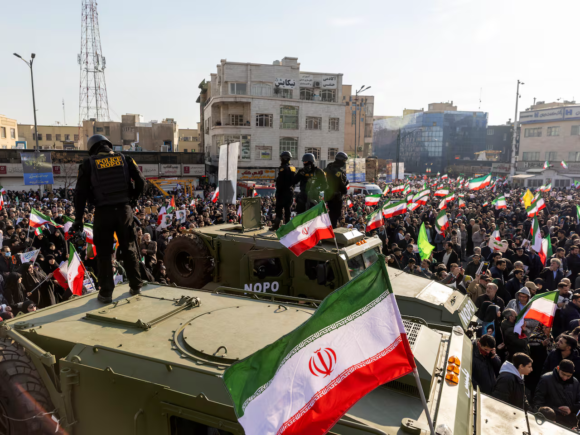 Death toll in Iran protests reaches 2,000 as the US threatens trade tariffs