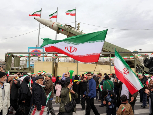 Iran indicates that discussions with the US include potential agreements in energy, mining, and aircraft sectors