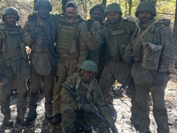 South Africa announces that the majority of a group of 17 men, who were enticed to fight for Russia, are expected to return home