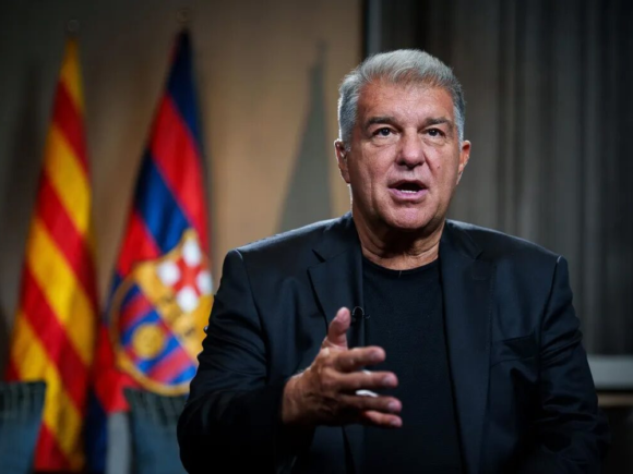 Laporta resigns as president of Barcelona to pursue re-election