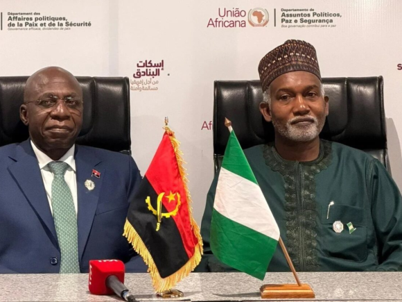 Nigeria and Angola have signed a visa waiver agreement for holders of diplomatic passports during the AU Summit in Addis Ababa