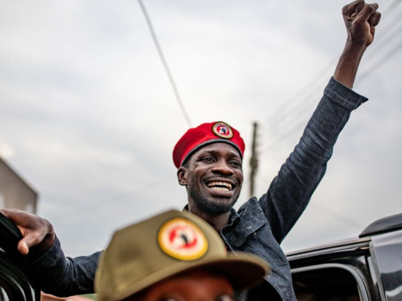 Uganda’s minister denounces the military’s raid on the residence of the opposition leader