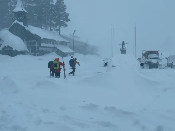 Nine Skiers Unaccounted For Following Avalanche in California’s Sierra Nevada