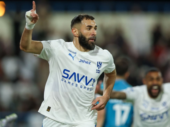 Benzema nets a hat-trick in his debut for Al-Hilal