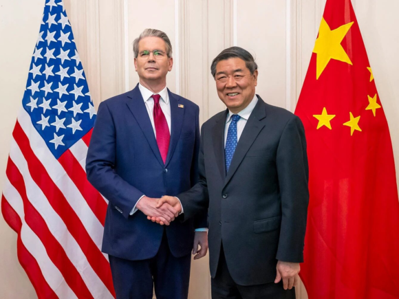 China Indicates Willingness for US Dialogue While Committing to Protect ‘Red Lines’ Before Leaders’ Summit