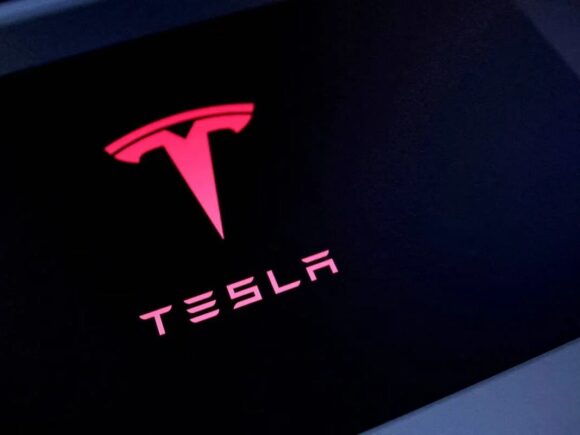 Tesla Focuses on Taiwan Chip Engineers for Terafab Initiative
