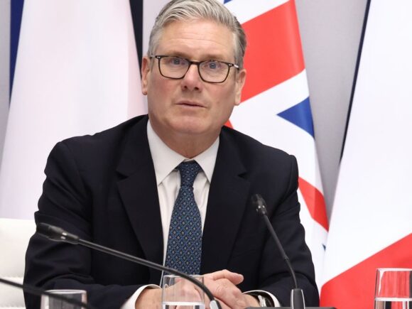 Starmer Holds Officials Accountable for Mandelson Appointment Scandal