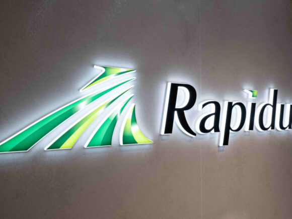 Japan has granted an additional $4 billion to the chipmaker Rapidus