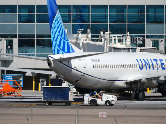 United has ceased its pursuit of American Airlines following a rejected merger proposal