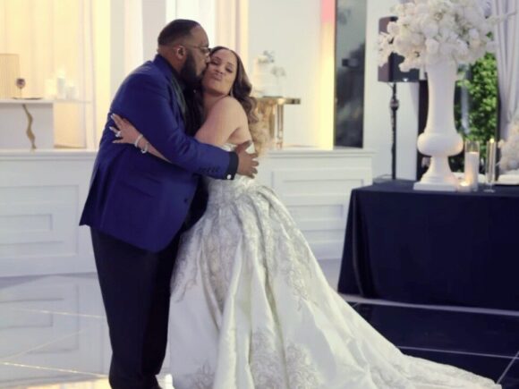 Marvin Sapp’s new wife addresses rumors regarding the church financing their wedding, stating, “Everybody’s not broke”
