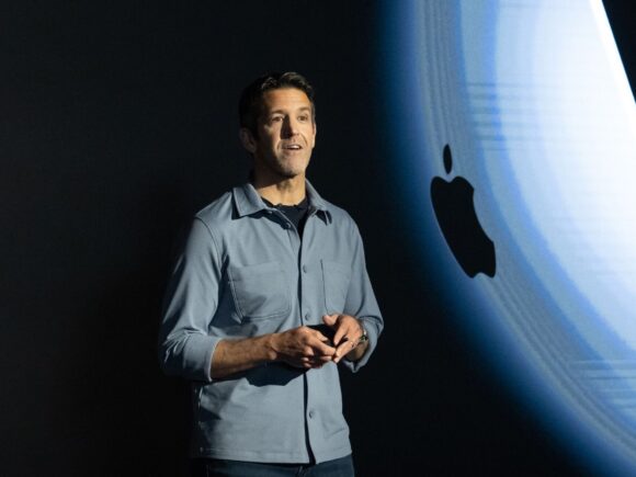 Apple Appoints John Ternus As New CEO, Indicating Transition Into AI Era