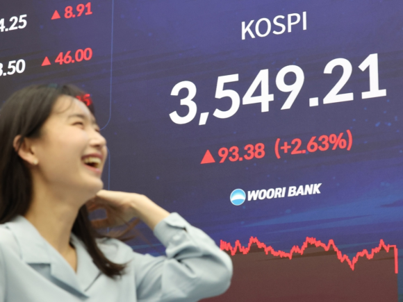 South Korea’s KOSPI Index Achieves Highest Monthly Performance in 28 Years as Tech Surge Overcomes Iran Tensions