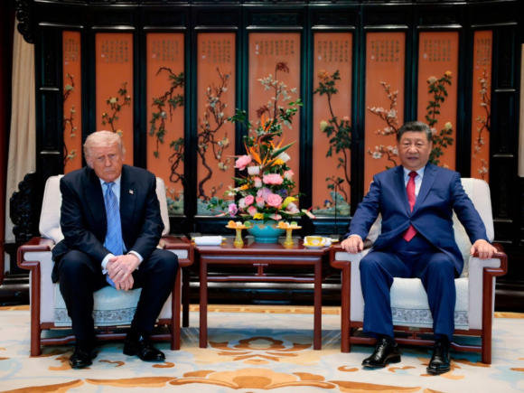 Trump asserts that Xi supports the reopening of the Strait of Hormuz, but China is hesitant to confirm this.