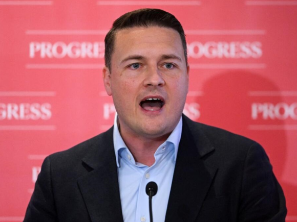 Streeting, a former minister, says he will run in any election to replace Starmer in the UK