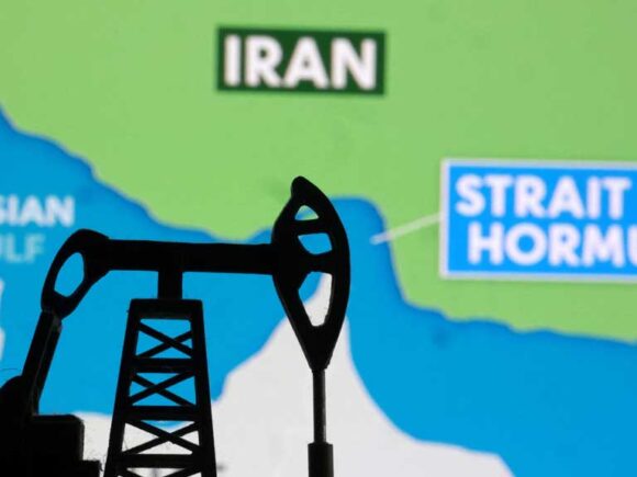 UAE says it can’t trust Iran over Hormuz, and peace talks have broken down