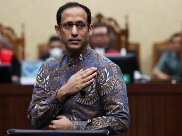 Indonesia jails Nadiem Makarim, a former education minister and co-founder of Gojek, for Ten Years Because Chromebooks Got Wrong