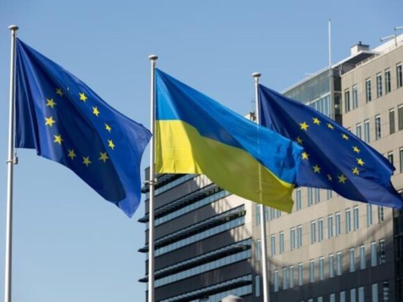 Ukraine hopes to make deals worth more than €10 billion at the Poland Recovery Forum, where the EU will release the first loan tranche