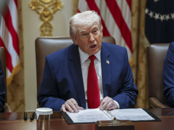 Trump Announces End of Iran Interim War Agreement Following Recent Gulf Strikes