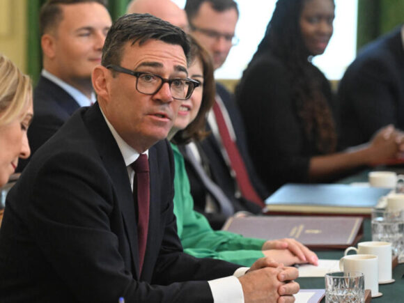 UK inflation has decreased to 2.6%, providing temporary relief for new Prime Minister Burnham