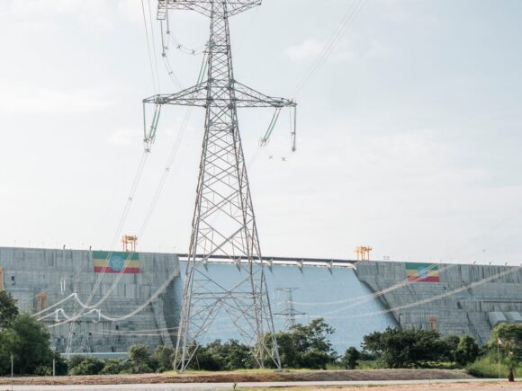 Ethiopia and Kenya have signed an electricity supply agreement.
