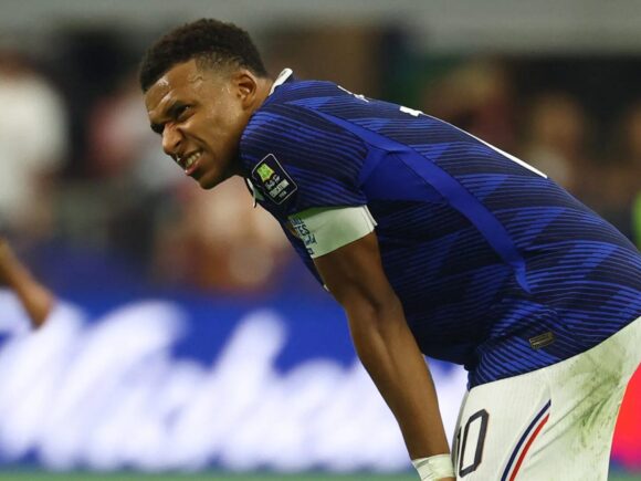 Mbappé Questions France’s Tactics Following 2-0 Defeat to Spain That Shatters World Cup Final Aspirations