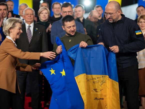 Ukraine urges the European Union to disburse €6.6 billion from the Peace Fund for military assistance