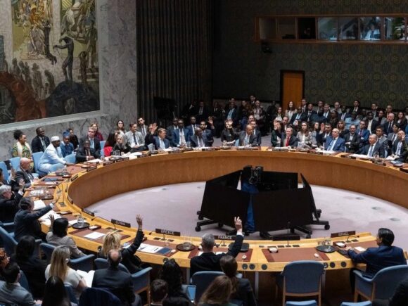 US staged a walkout during a UN Security Council meeting in response to France’s criticism regarding human rights issues