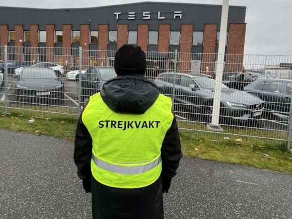 Swedish union IF Metall has decided to suspend its strike action against Tesla