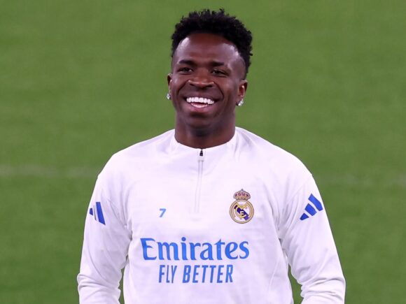 Vinícius Returns to Real Madrid Training as Arsenal Shows Interest